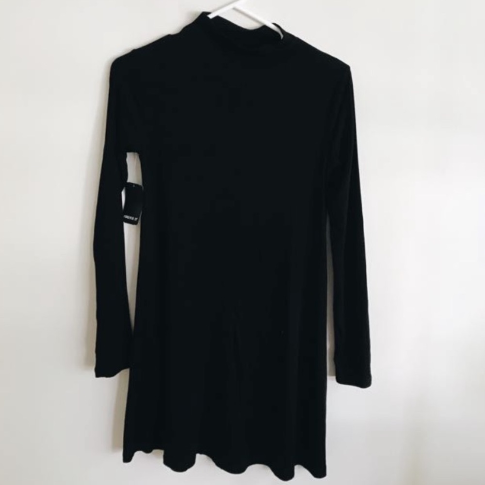 ☆ BNWT Forever21 Mockneck Dress ☆